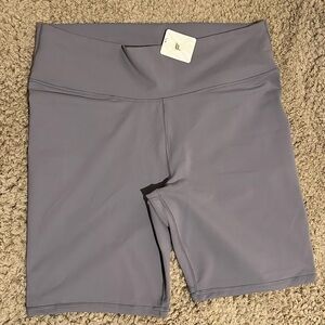 Fabletics New With Tags Define High Waisted Short 9” size 3X Quarry Grey Color